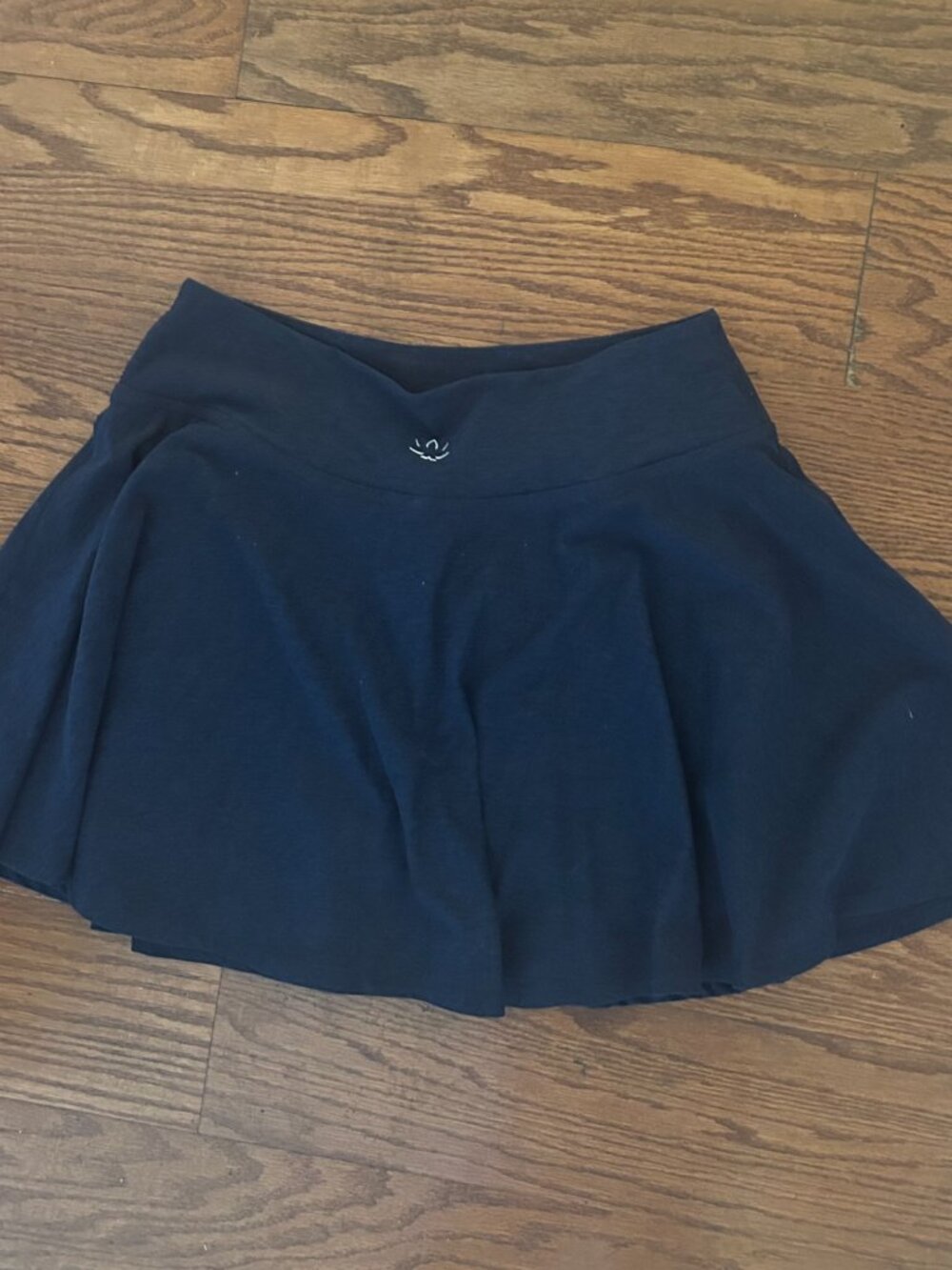 Beyond Yoga Score Pleated Mini Skirt Size Medium Activewear Skirt Tennis Prep in - Picture 8 of 14